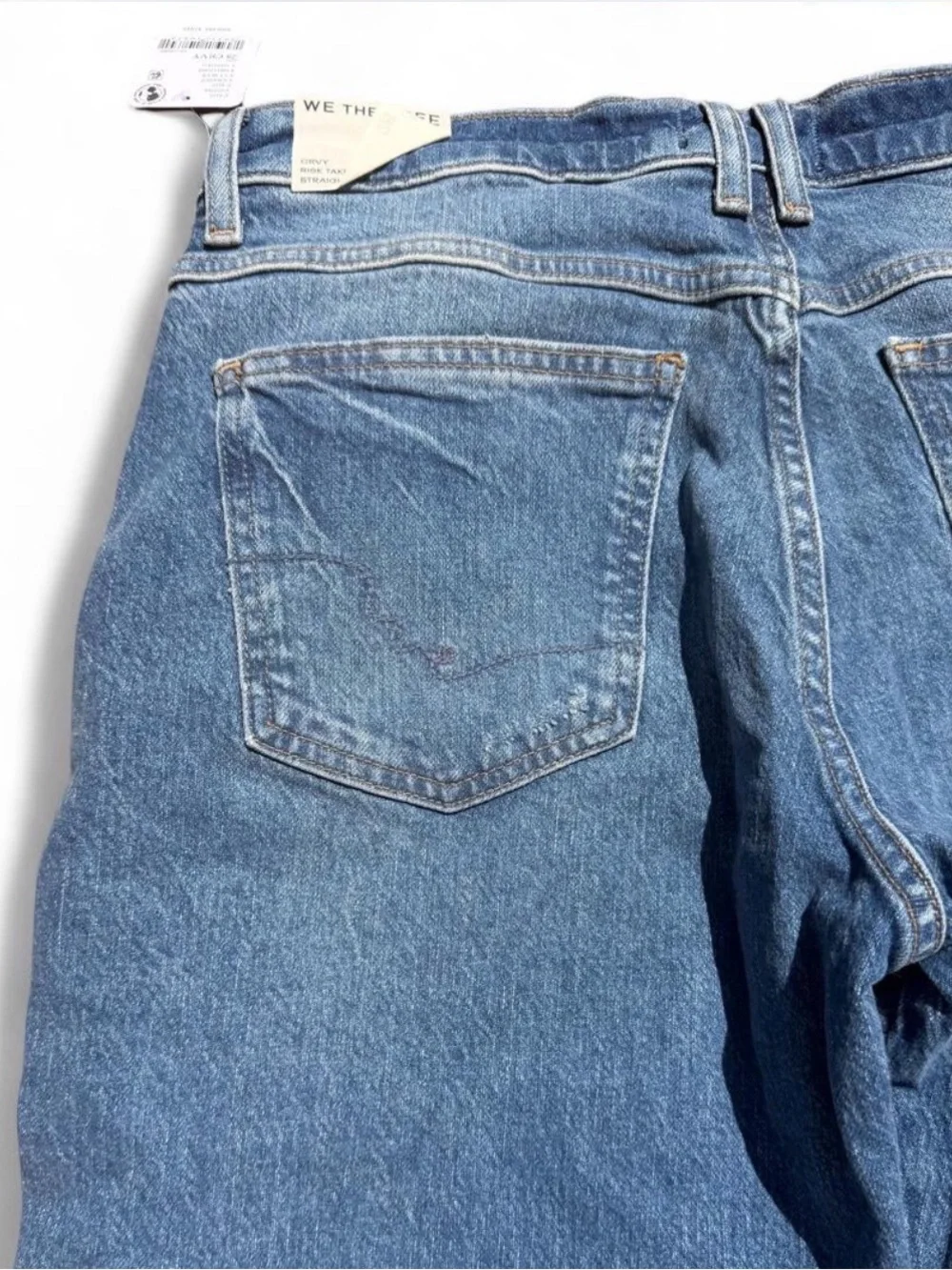 We the Free Curvy Risk Taker Straight Leg Jeans NWT Size 28 Light Wash